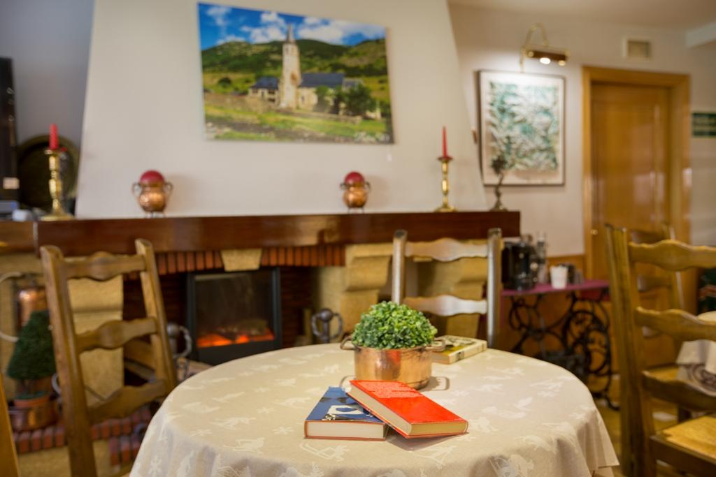 Hotel Eth Solan & Spa Vielha Ngoại thất bức ảnh