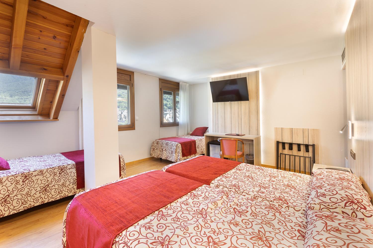 Hotel Eth Solan & Spa Vielha Ngoại thất bức ảnh