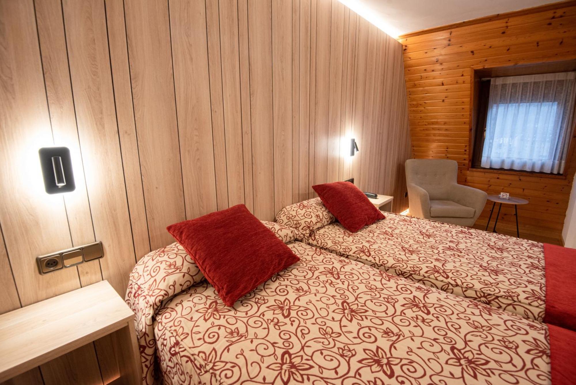 Hotel Eth Solan & Spa Vielha Ngoại thất bức ảnh