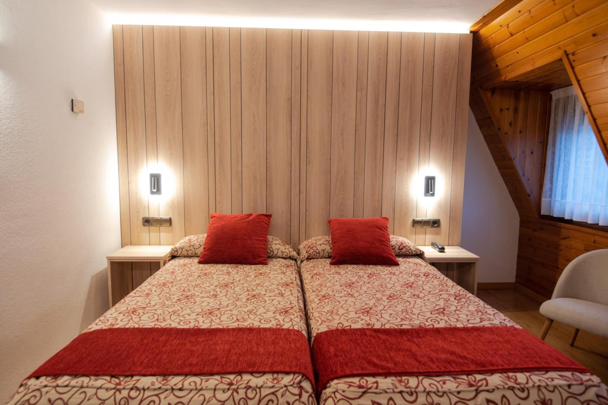 Hotel Eth Solan & Spa Vielha Ngoại thất bức ảnh