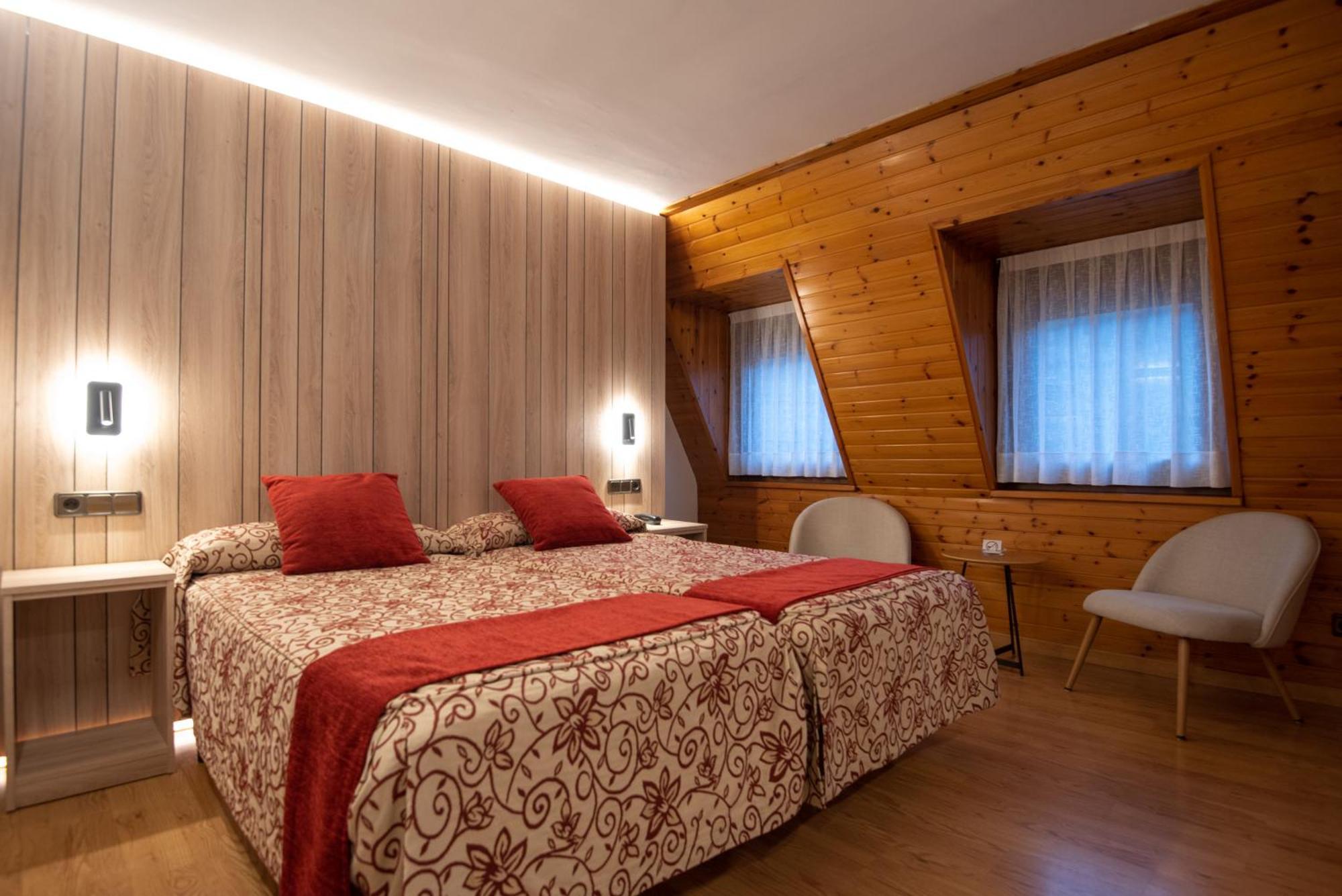 Hotel Eth Solan & Spa Vielha Ngoại thất bức ảnh